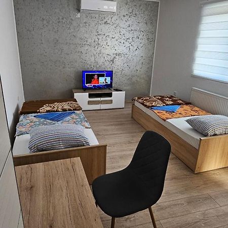 Apartmani Roki Tuzla Exteriér fotografie